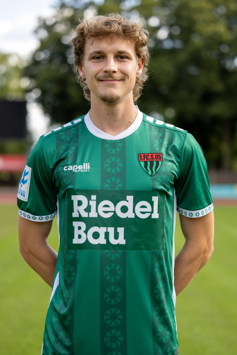 32_Maxi Stahl